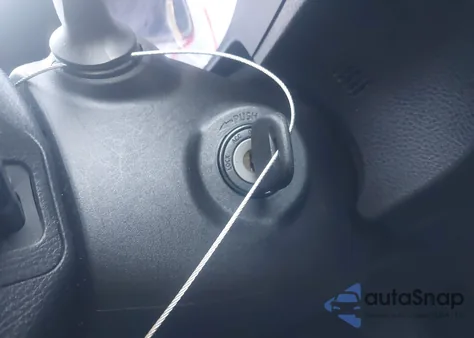 2018 Toyota Corolla Le z USA, uszkodzony, nr VIN 5YFBURHE6JP817207